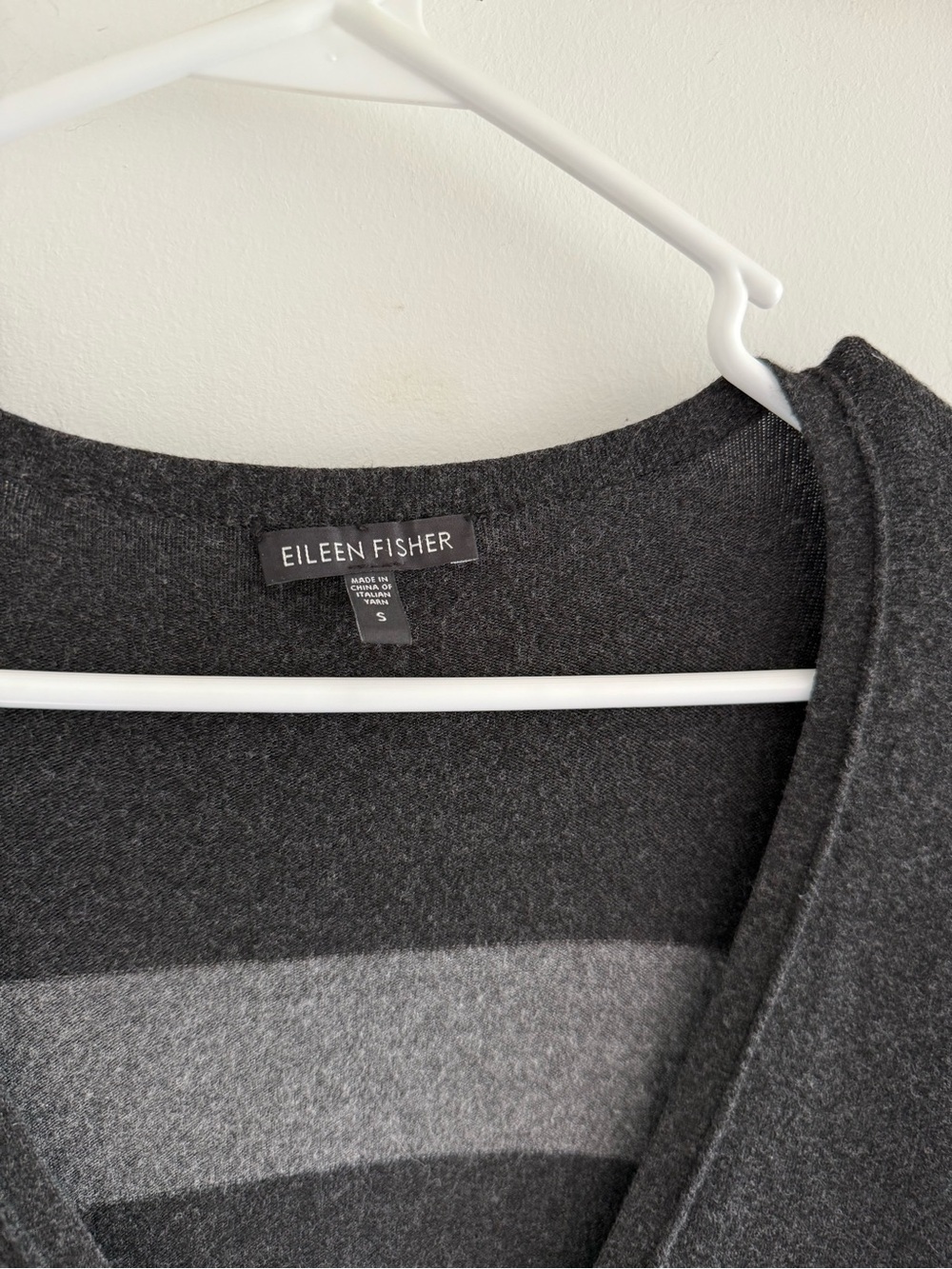Eileen Fisher V-neck cardigan Black and Gray Size Small - Picture 2 of 5